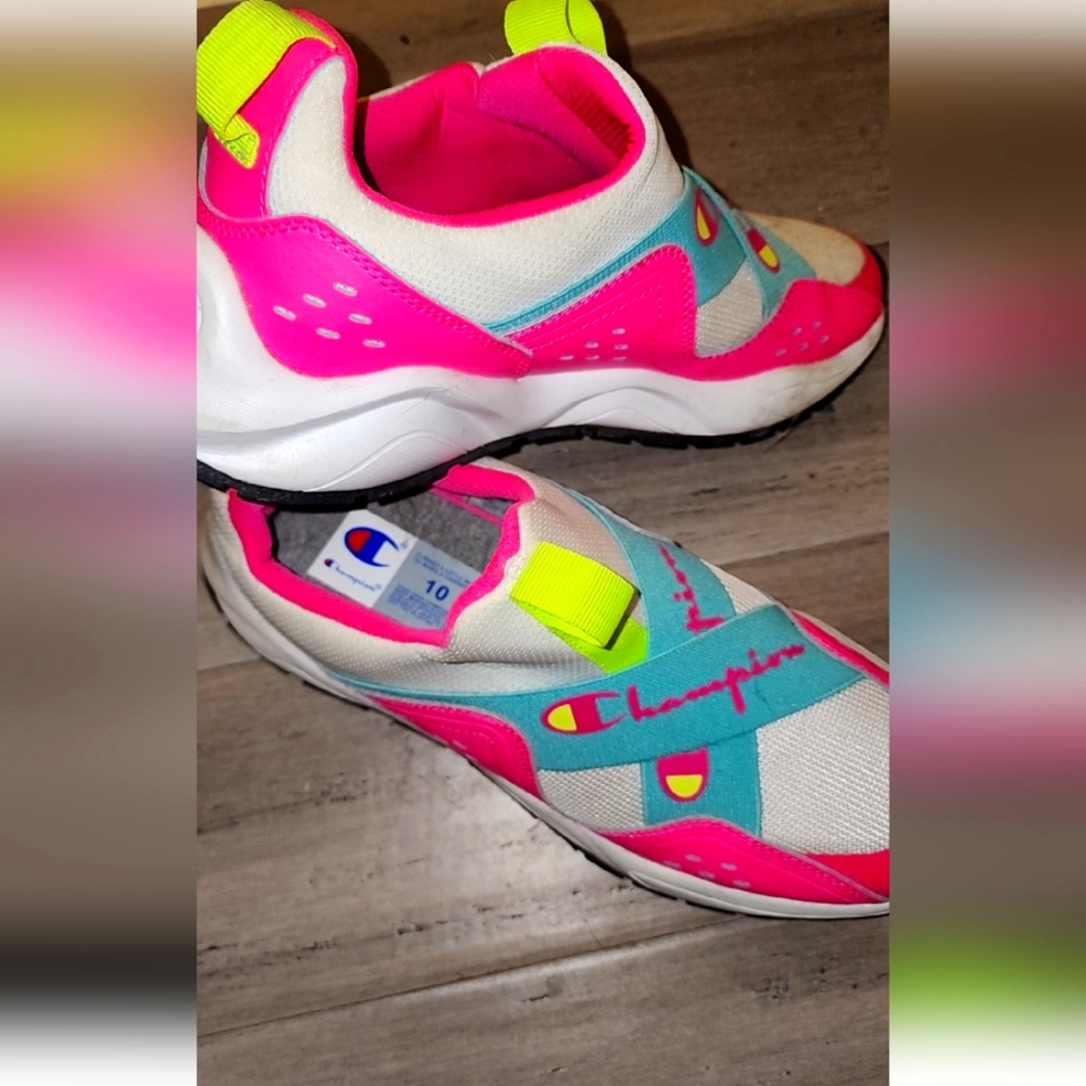 Woman Champion Shoes SZ.10